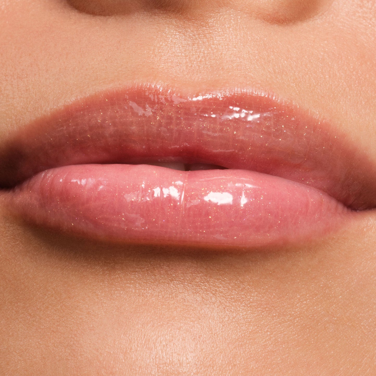 phyto-glow-lip-balm-shimmer-cosmic-p4 NATR-10134-Phyto-Glow-Lip-Hover-Cosmic.jpg