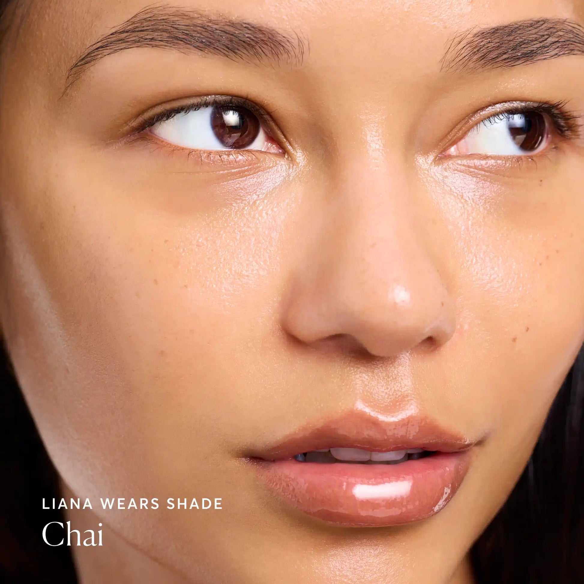 phyto-glow-lip-balm-chai-o0 NATR-60111-Alt-Images-Phyto-Glow-Lip-Balm-Chai-04.webp