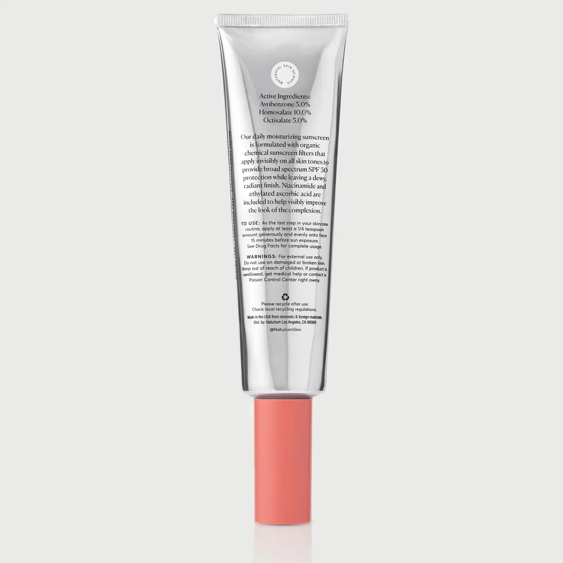 dew-glow-moisturizer-spf-50-jumbo-s1 NATR_Dew_Glow_Jumbo_Back_CapOn_bonebkgd.webp